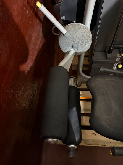 Beinbeuger sitzend | Technogym | Gebraucht, guter Zustand